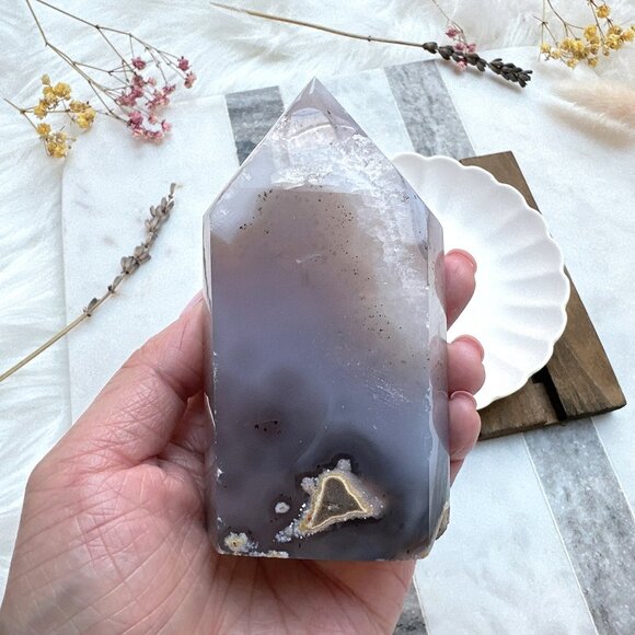 Beautiful Agate Druzy Tower - Picture 4 of 6